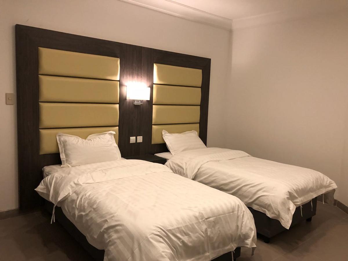 Villa Hotel Apartments Эль-Хубар Экстерьер фото